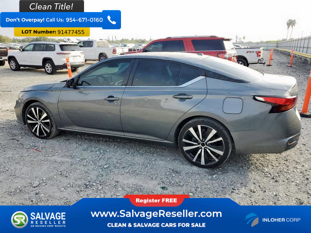 Used 2021 Nissan Altima 2.5 SR image 3