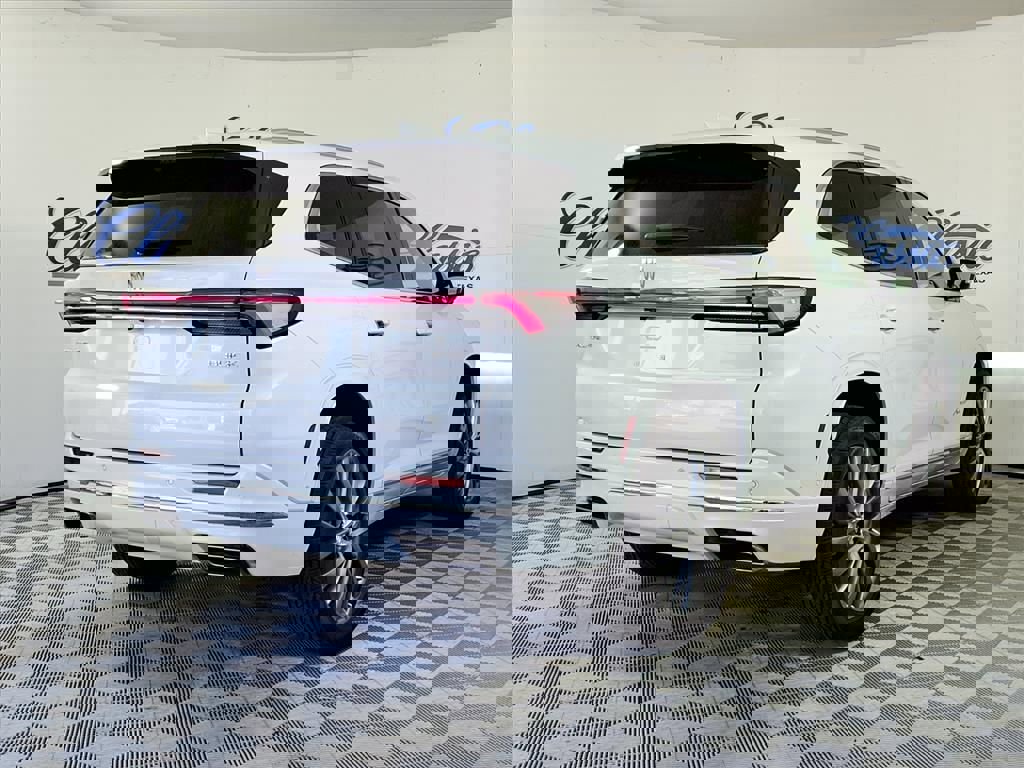 New 2026 Buick Enclave Avenir w/ Super Cruise Package image 6