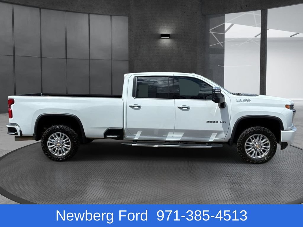 Used 2022 Chevrolet Silverado 3500 High Country AWD/4WD image 4