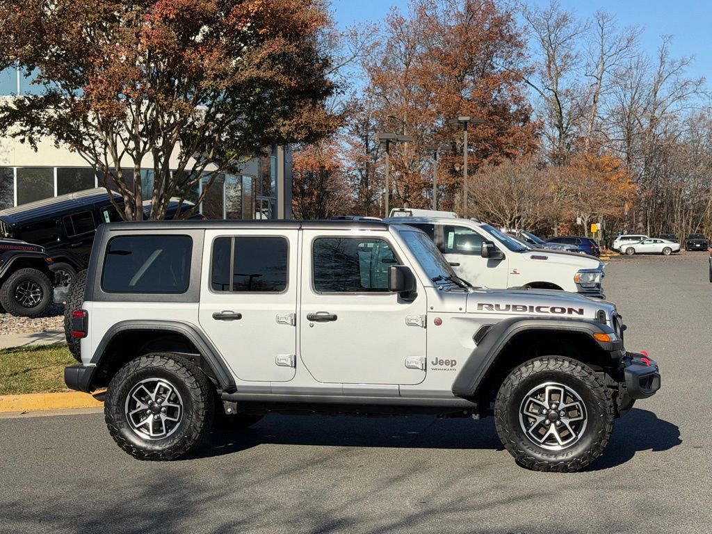 Certified 2024 Jeep Wrangler Unlimited Rubicon w/ Technology Group image 6