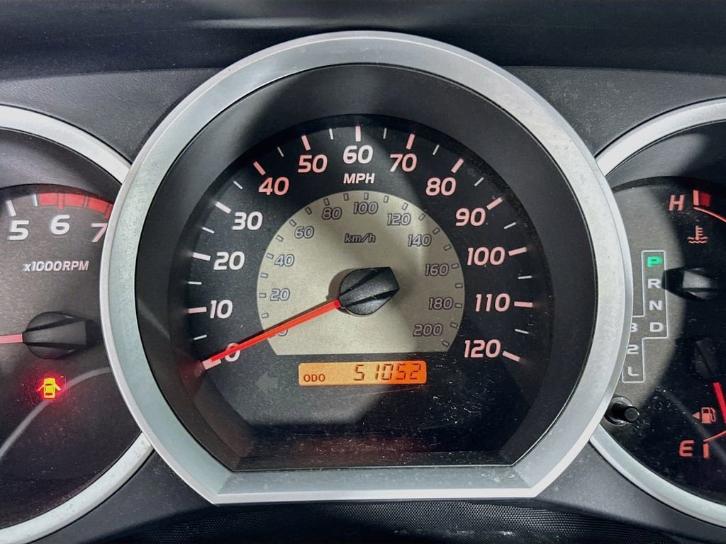 Used 2010 Toyota Tacoma 2WD Regular Cab image 24