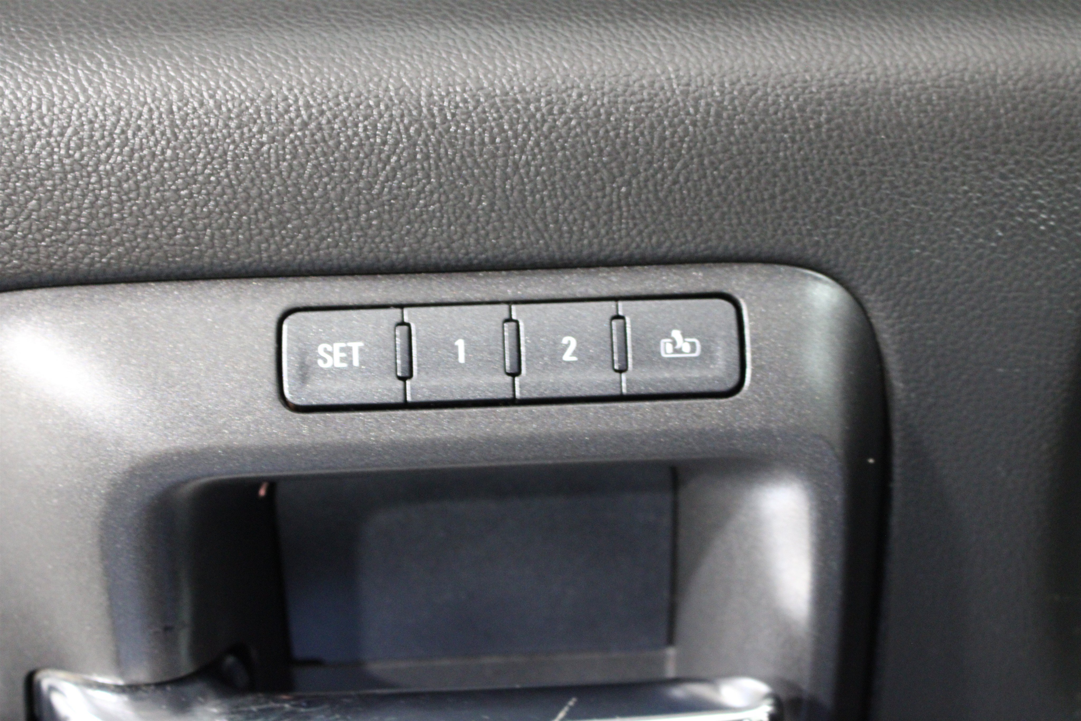 Used 2017 Chevrolet Silverado 2500 LTZ w/ Duramax Plus Package AWD/4WD image 8