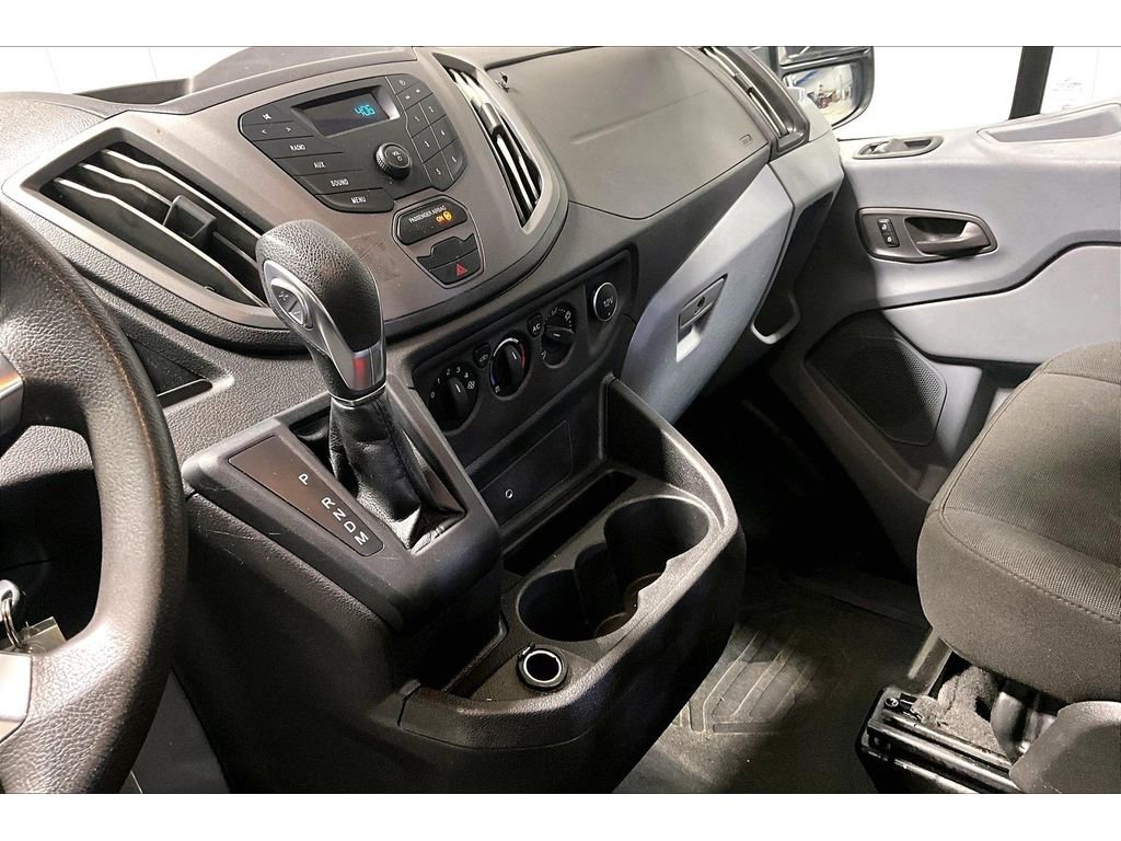 Used 2019 Ford Transit 250 130 Low Roof w/ Exterior Upgrade Package image 17