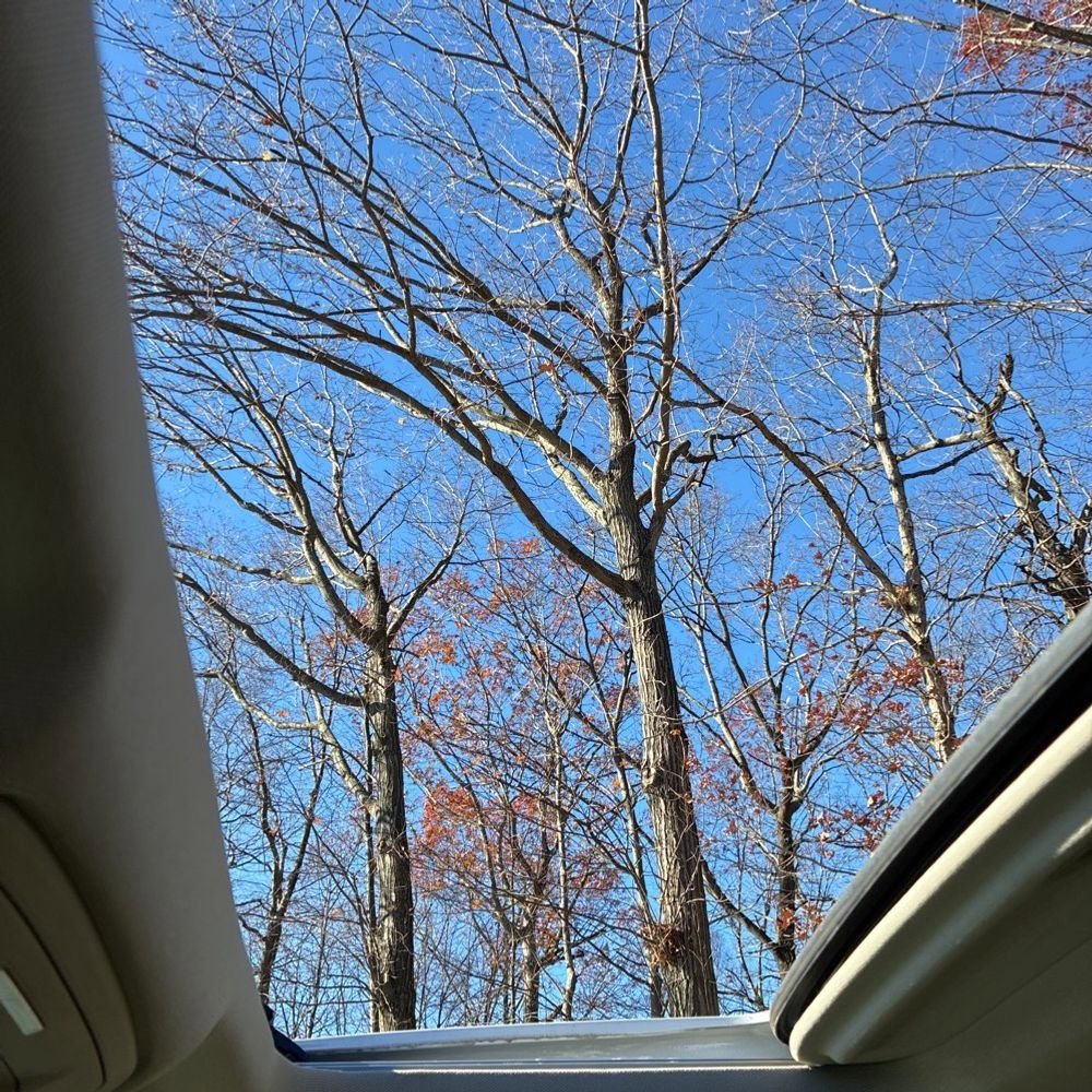 Used 2018 GMC Yukon SLT w/ Open Road Package image 10