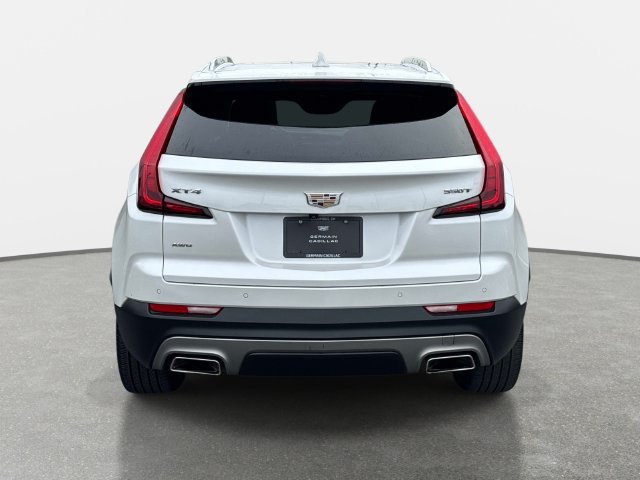Used 2021 Cadillac XT4 Premium Luxury AWD/4WD image 4