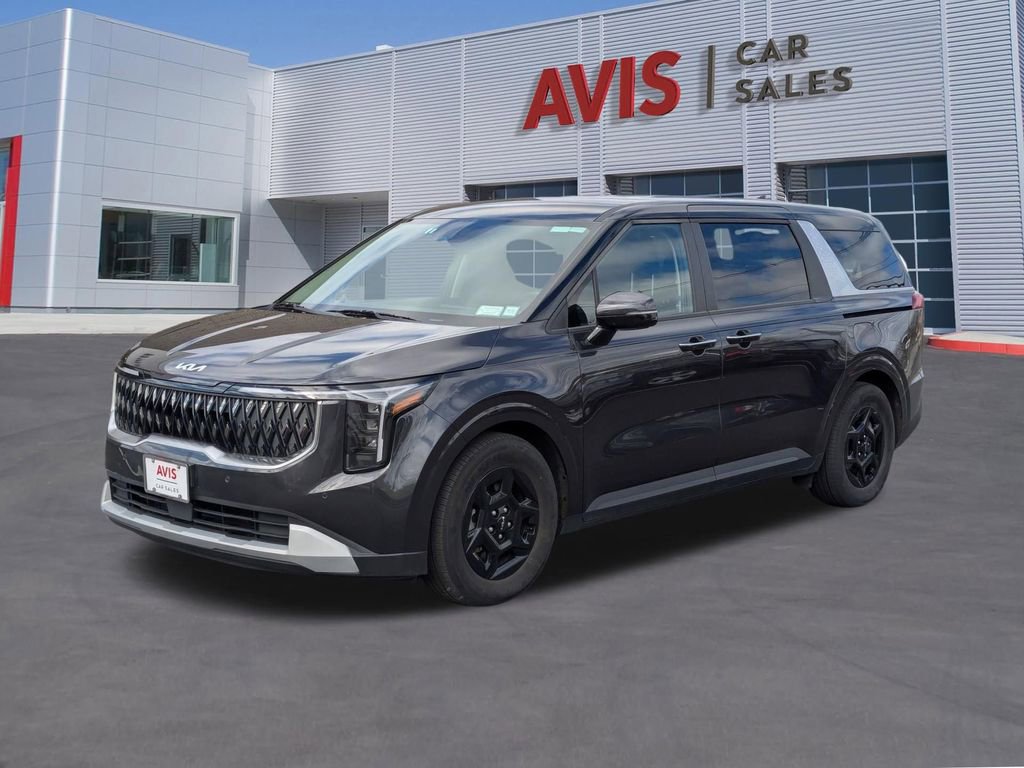 Used 2025 Kia Carnival