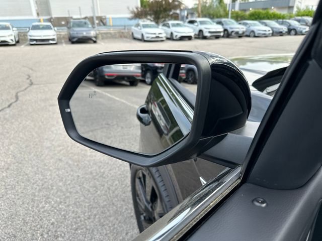 Used 2024 Volkswagen Atlas Cross Sport SE w/ Panoramic Sunroof Package AWD/4WD image 15