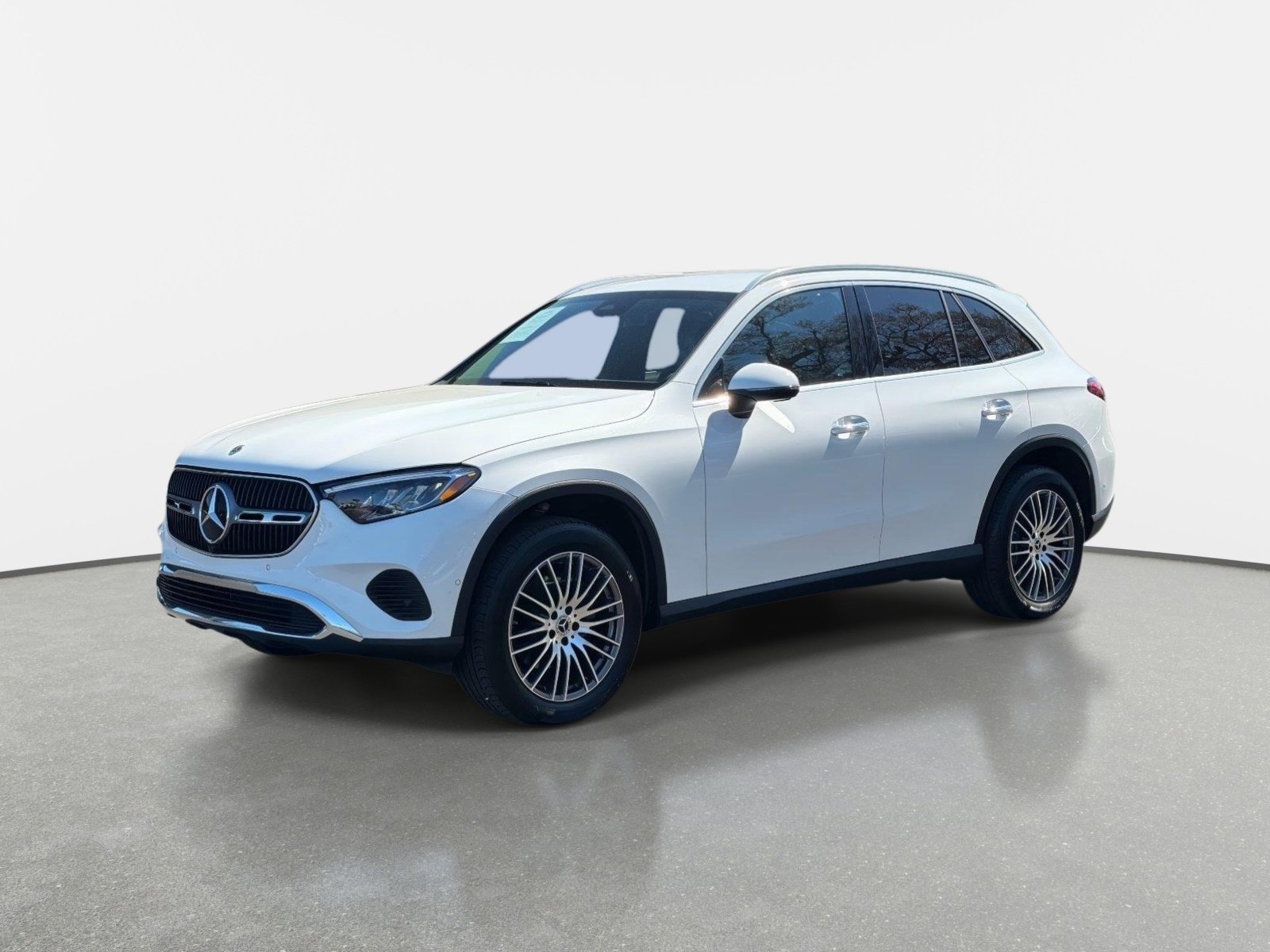 Used 2025 Mercedes-Benz GLC 300 image 7
