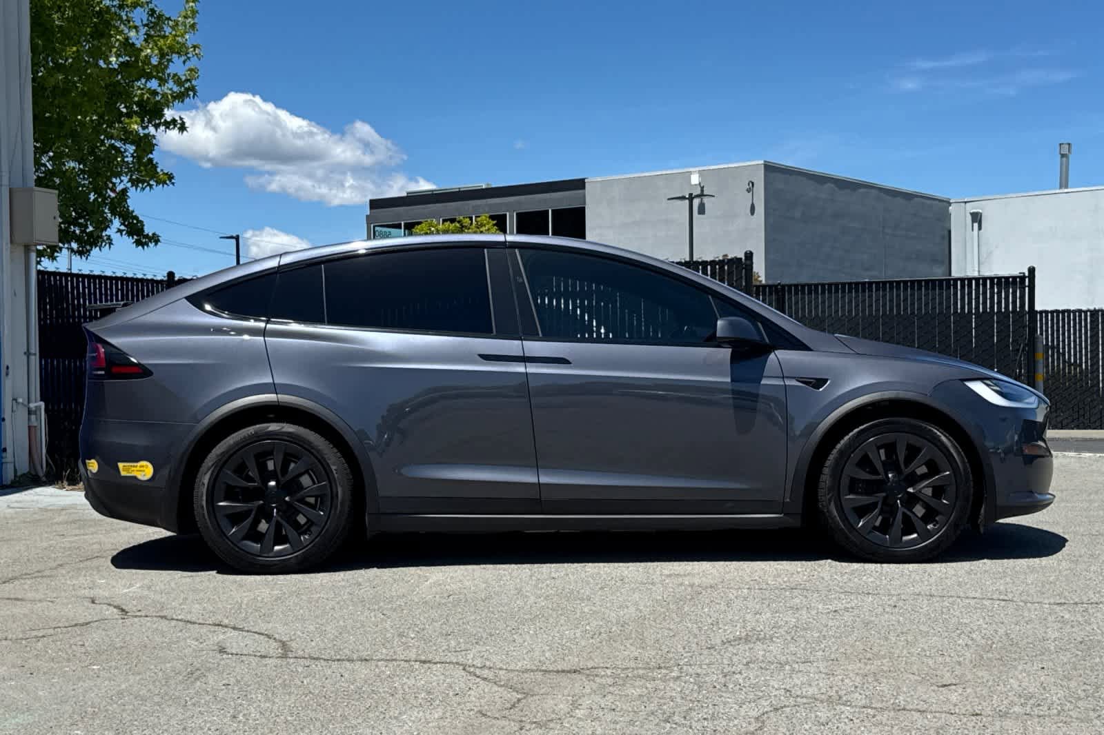 Used 2022 Tesla Model X Plaid AWD/4WD image 2