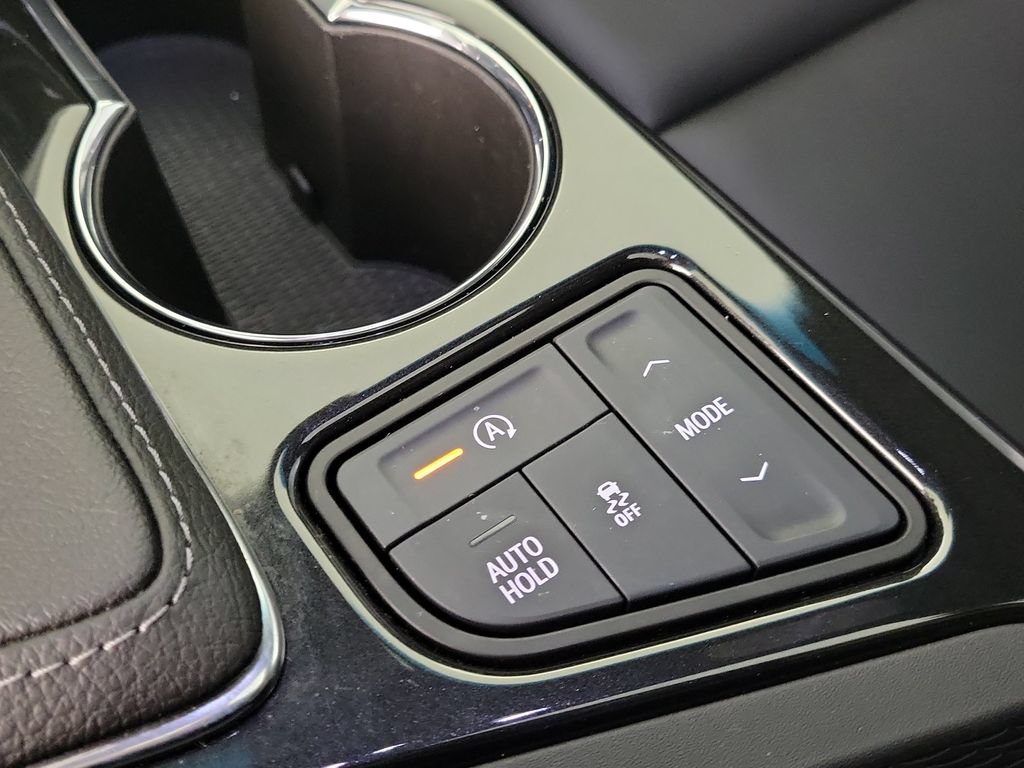 Used 2023 Cadillac CT4 Luxury w/ Sun And Sound Package RWD image 28