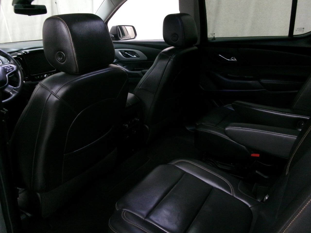 Used 2021 Chevrolet Traverse RS image 15