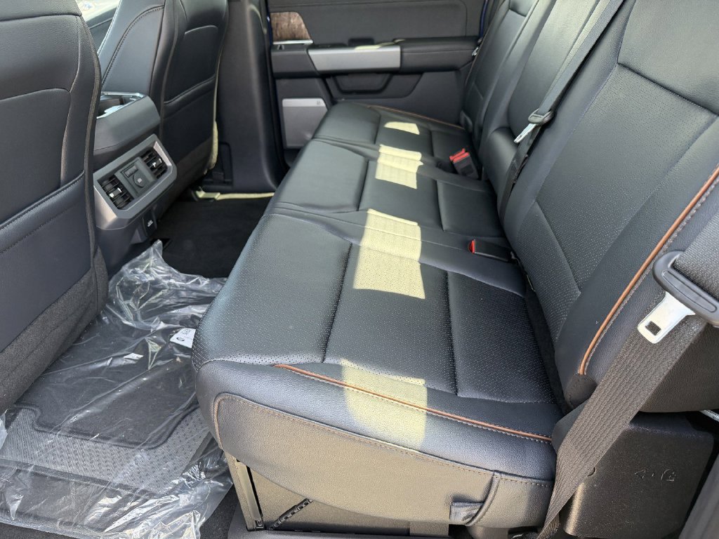 Used 2026 Ford F250 Lariat w/ FX4 Off-Road Package AWD/4WD image 22