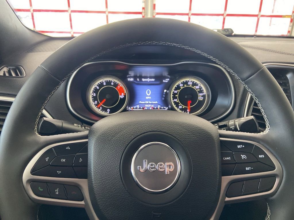 Used 2021 Jeep Cherokee Latitude Lux 80th Anniv w/ Quick Order Package 26U 80TH image 31