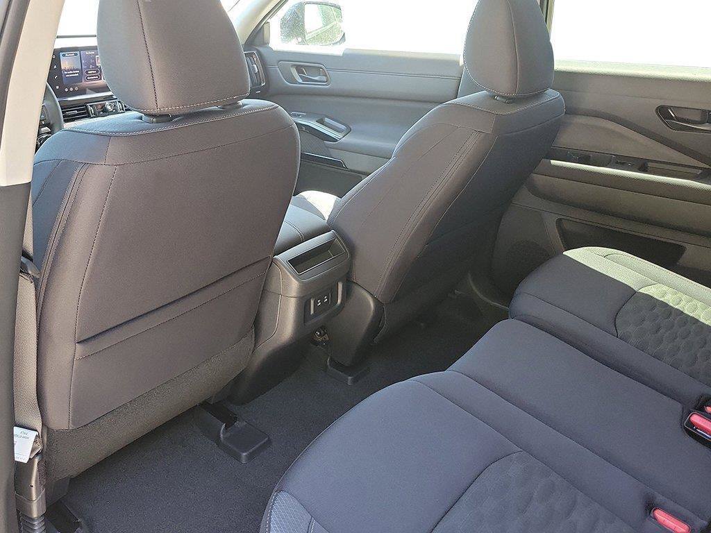 New 2026 Nissan Pathfinder SV AWD/4WD image 25