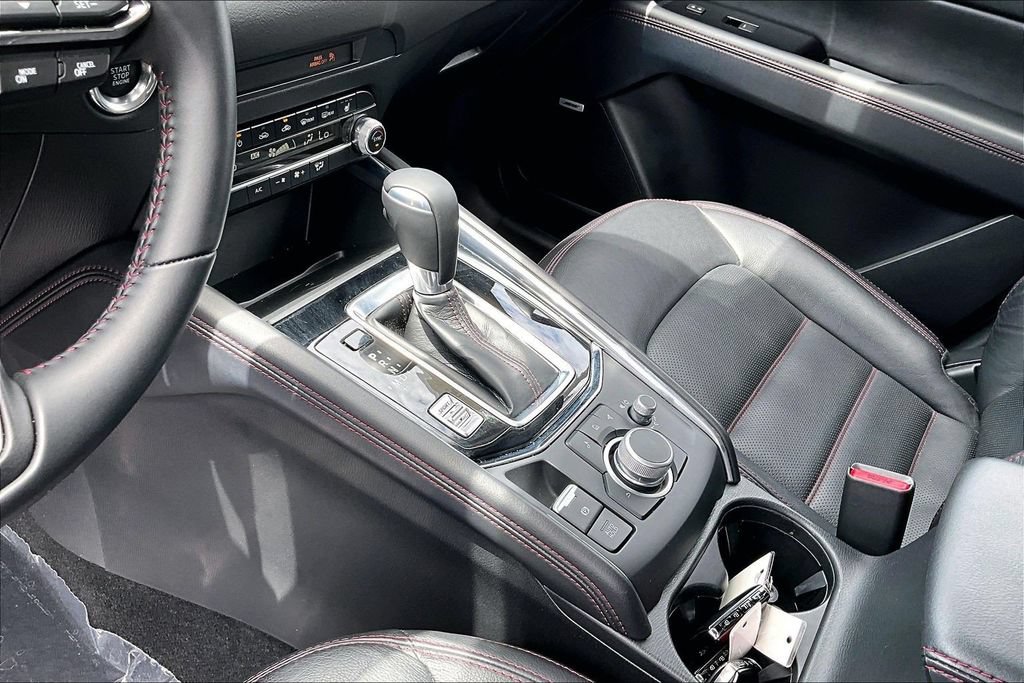 Certified 2025 MAZDA CX-5 Carbon Edition AWD/4WD image 9