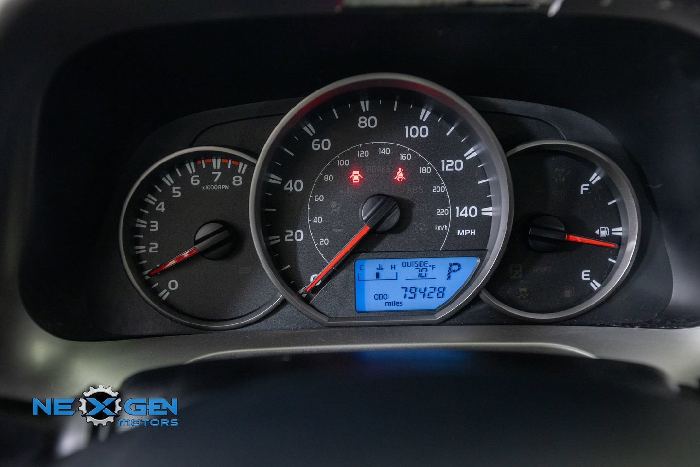 Used 2016 Toyota RAV4 LE FWD image 17