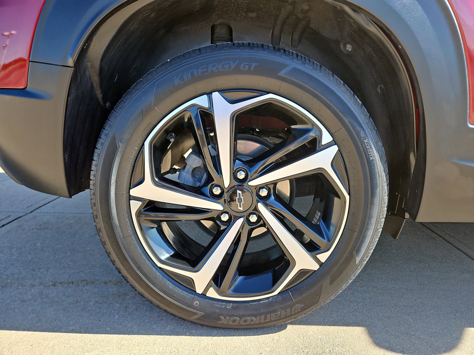 Used 2023 Chevrolet TrailBlazer RS w/ Convenience Package FWD image 5