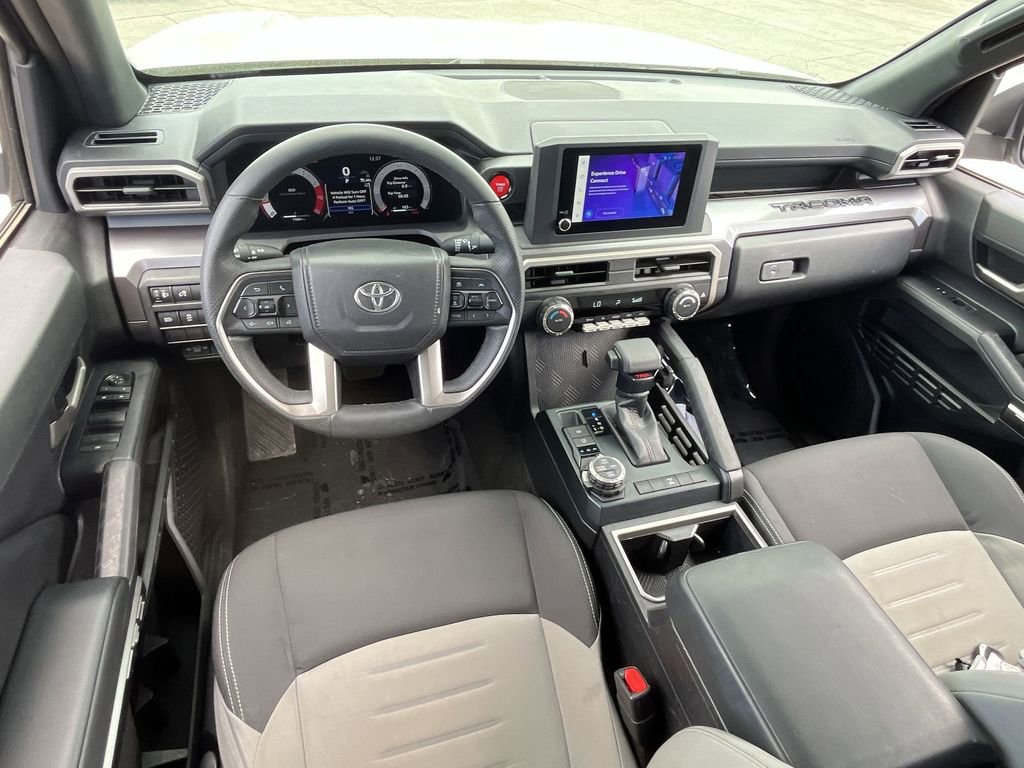 Used 2025 Toyota Tacoma TRD Off-Road image 26