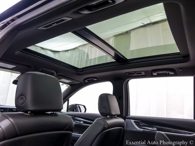 Certified 2024 Cadillac XT6 Premium Luxury w/ LPO, Floor Liner Package AWD/4WD image 14