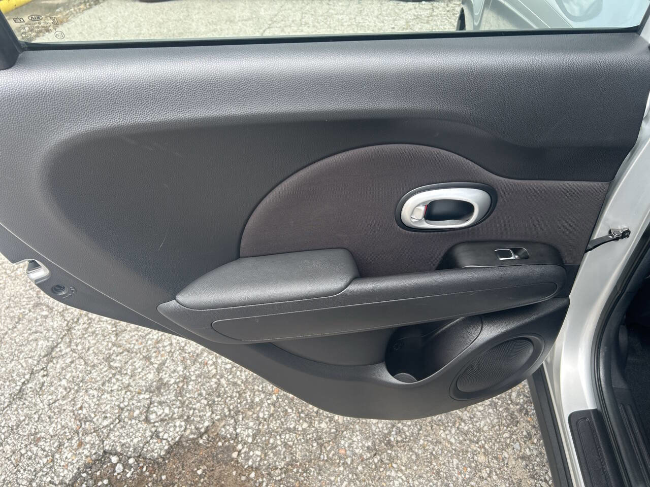 Used 2018 Kia Soul w/ Convenience Package image 7