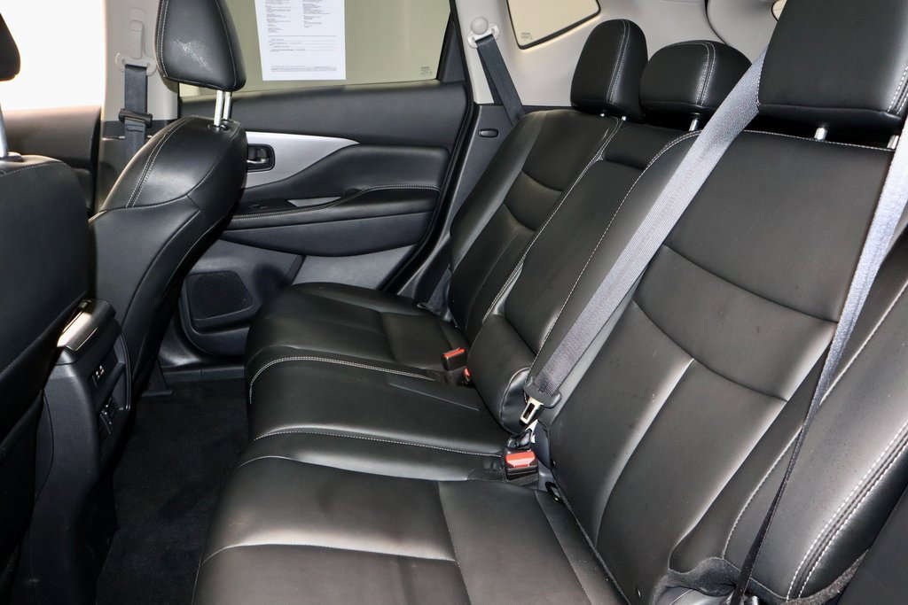 Certified 2024 Nissan Murano SV w/ SV Midnight Edition Package image 24