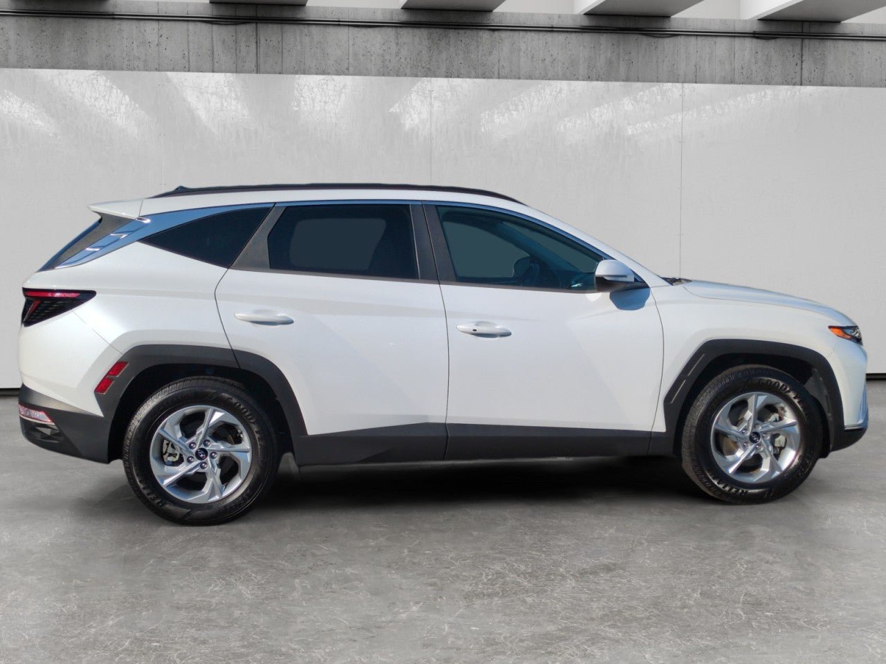 Used 2022 Hyundai Tucson SEL FWD image 8