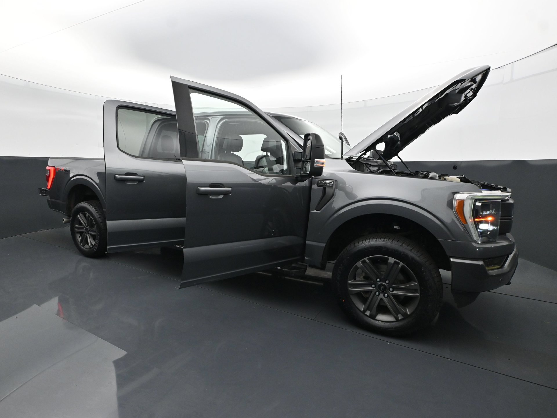 Used 2023 Ford F150 Lariat w/ Equipment Group 502A High AWD/4WD image 38