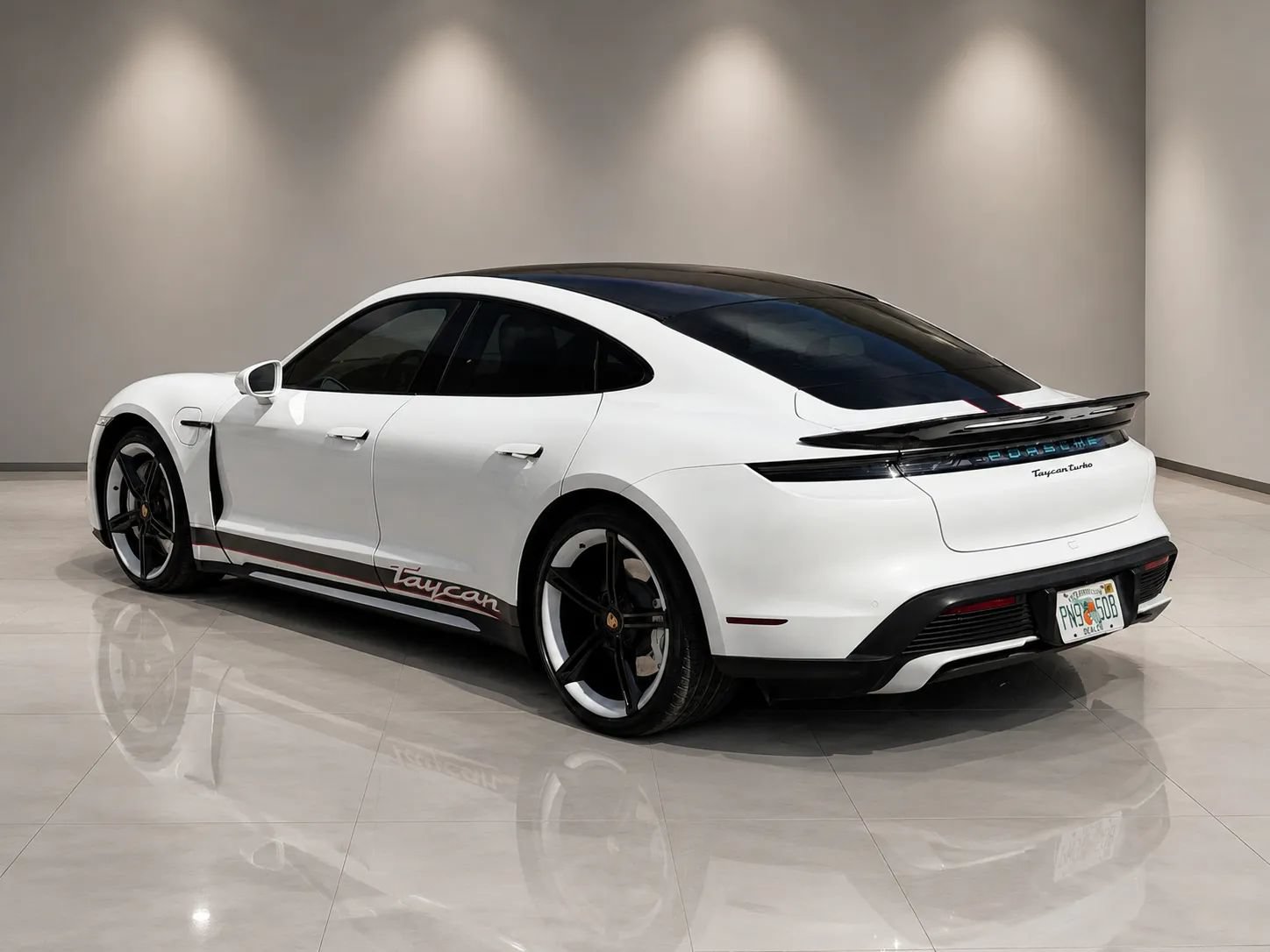 Used 2021 Porsche Taycan Turbo S AWD/4WD image 4