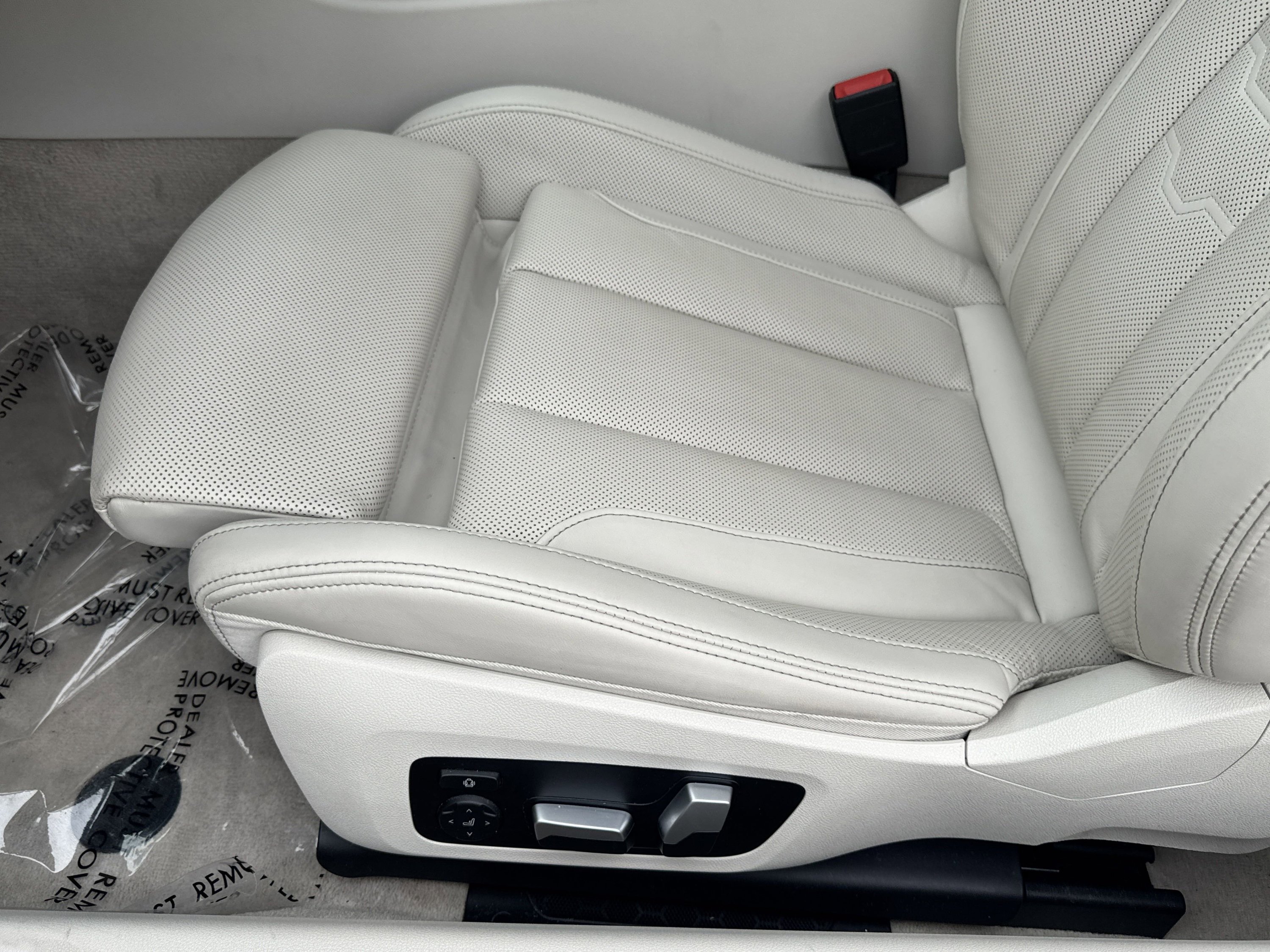 Used 2025 BMW 840i Coupe RWD image 14