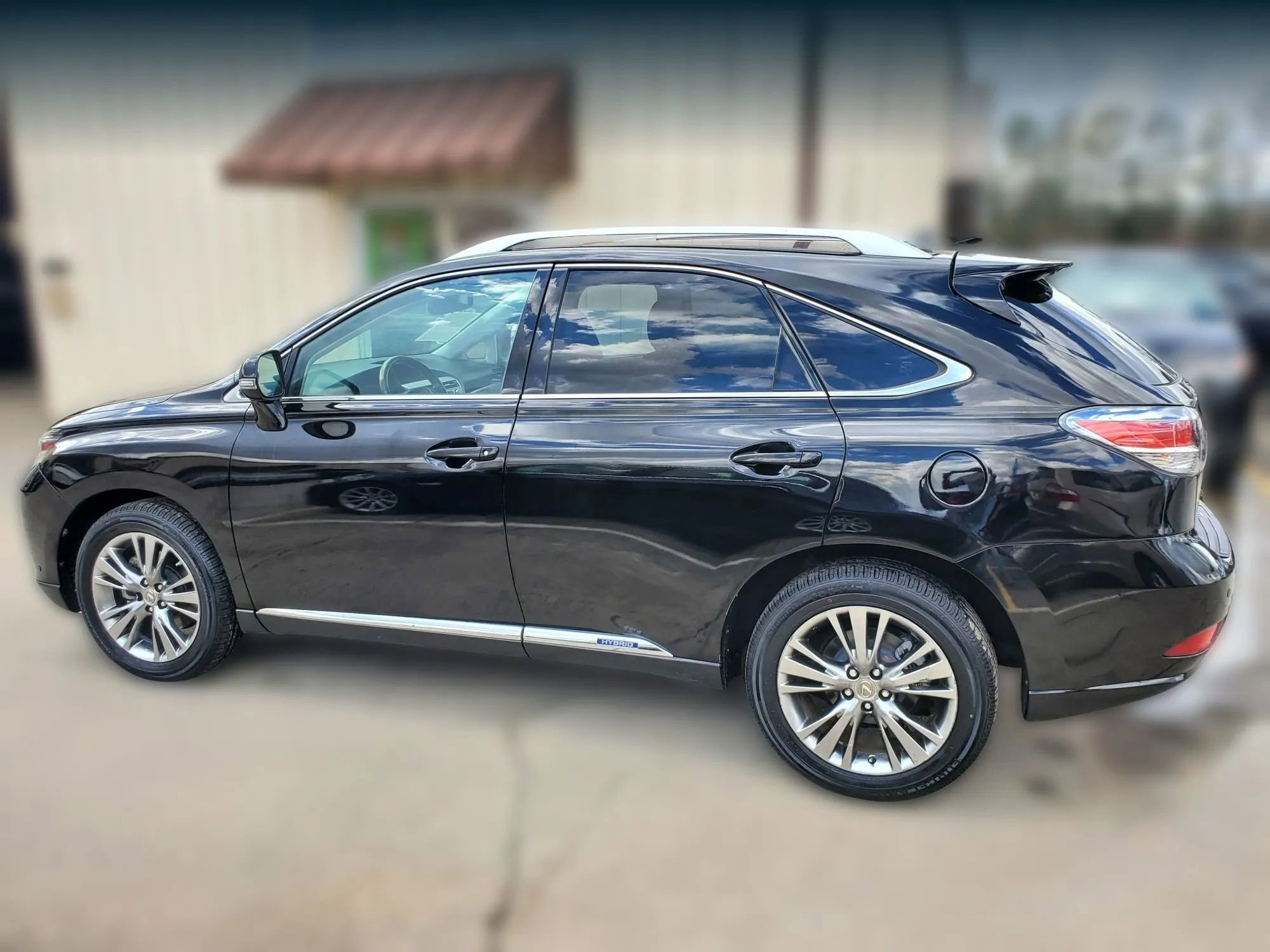 Used 2013 Lexus RX 450h AWD w/ Navigation Pkg image 4