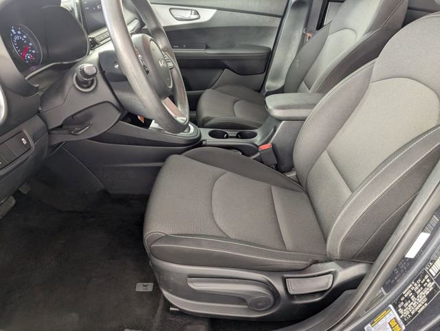 Used 2024 Kia Forte LXS image 12