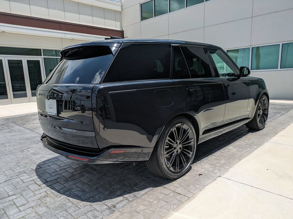 New 2026 Land Rover Range Rover SE AWD/4WD image 5