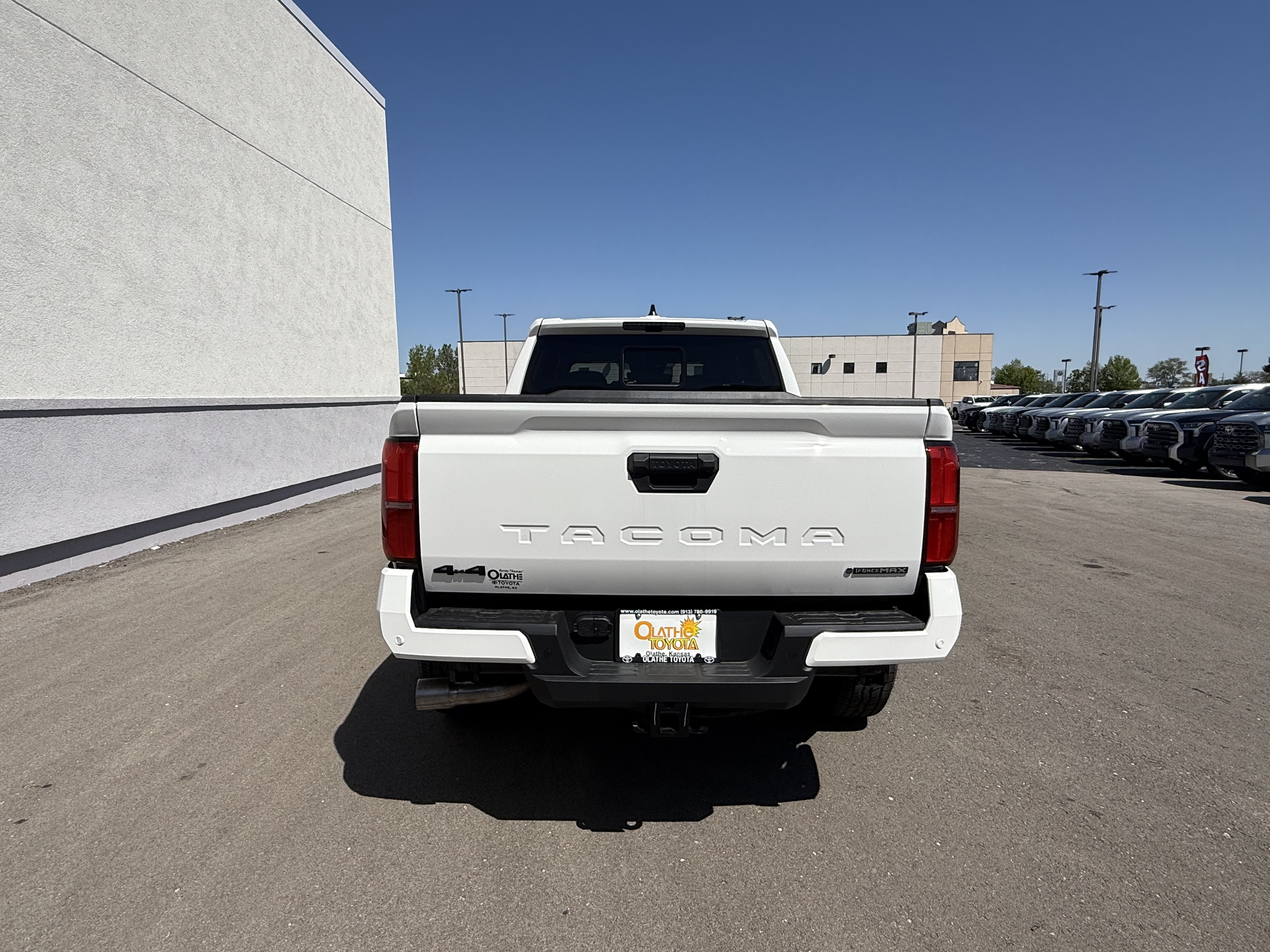 New 2026 Toyota Tacoma TRD Off-Road AWD/4WD image 4