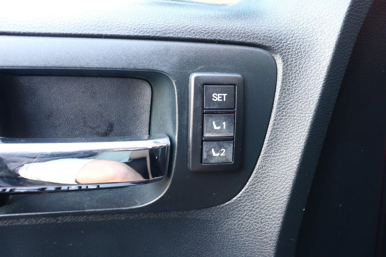 Used 2016 Toyota Tundra Platinum image 65