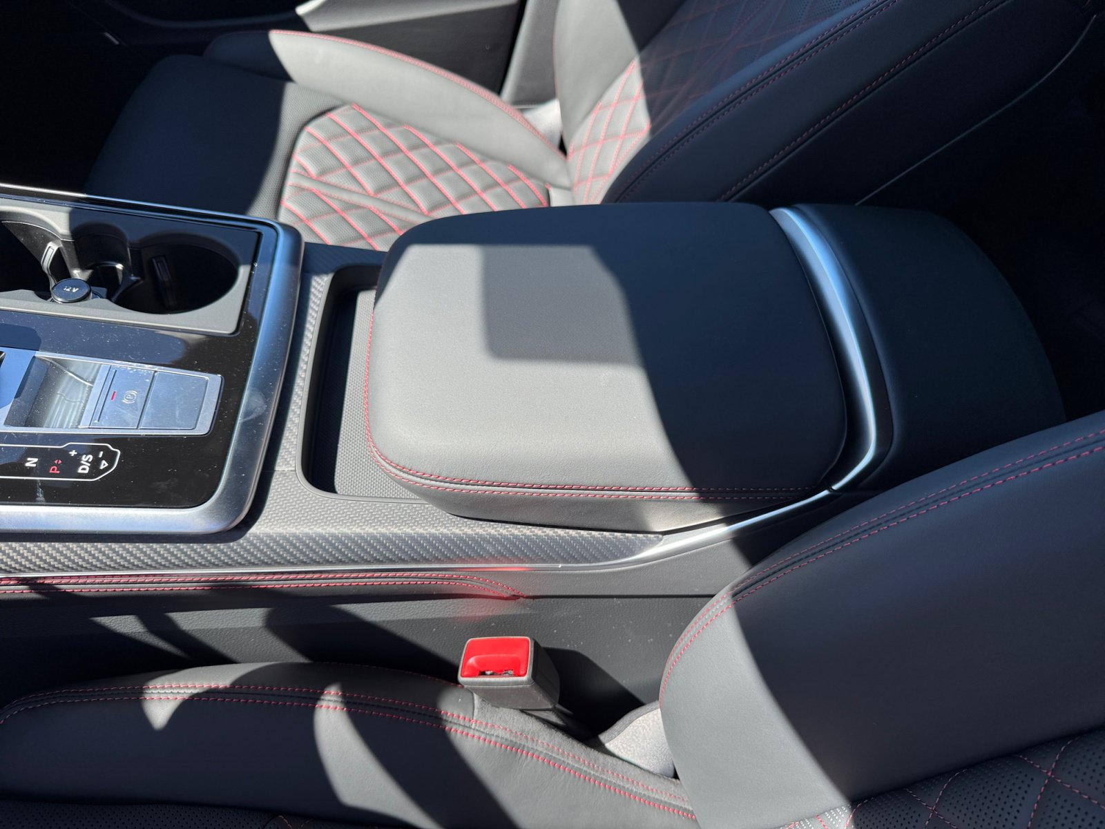 New 2026 Audi SQ8 Prestige AWD/4WD image 14