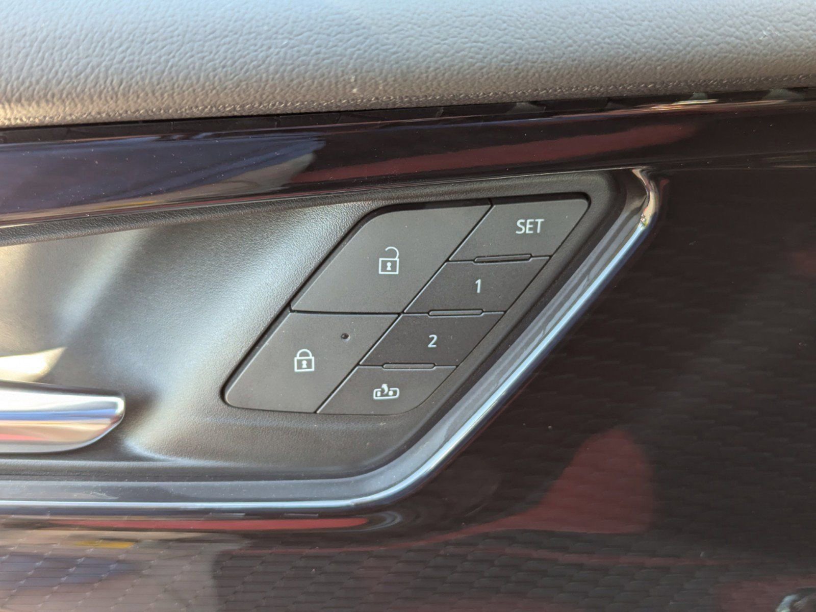 New 2024 Chevrolet Blazer EV RS image 19