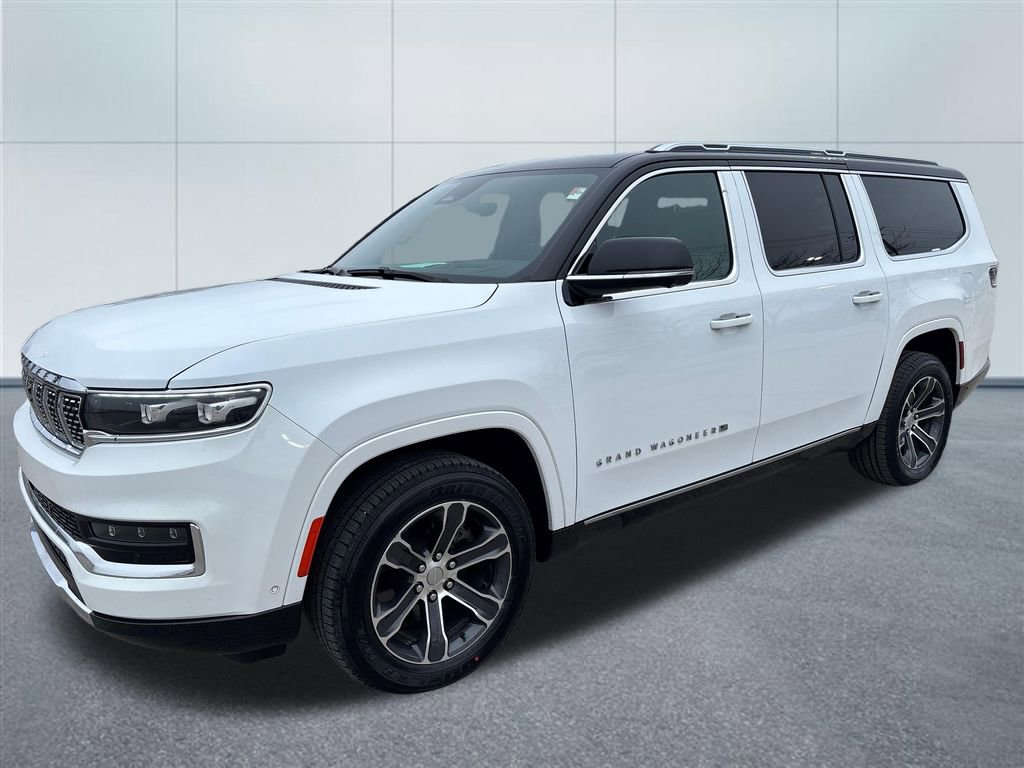 Used 2023 Jeep Grand Wagoneer L 4WD image 2