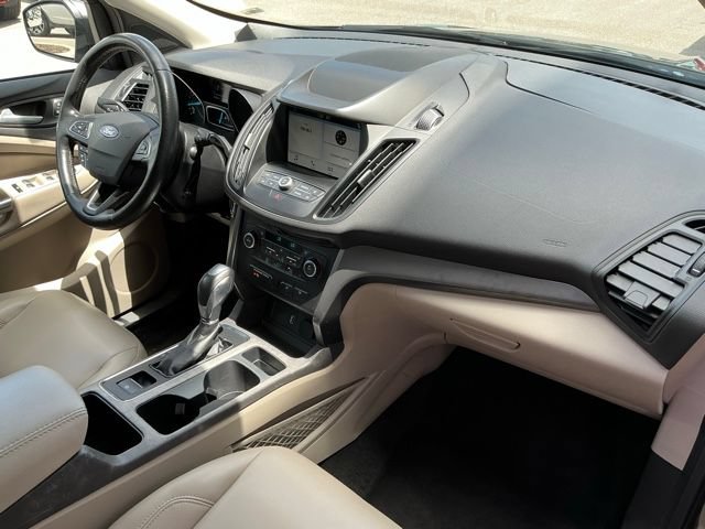 Used 2019 Ford Escape SEL FWD image 18