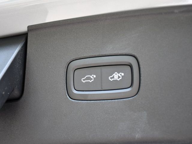 New 2025 Volvo EX90 Ultra image 24