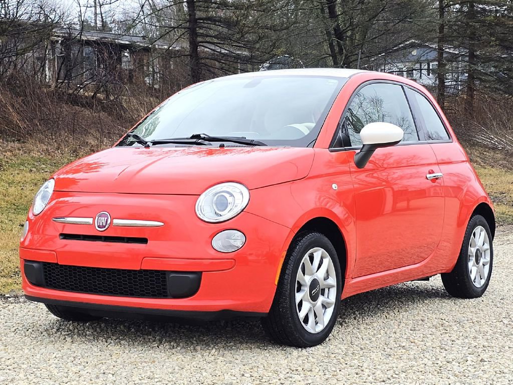 Used 2017 FIAT 500 Pop image 2