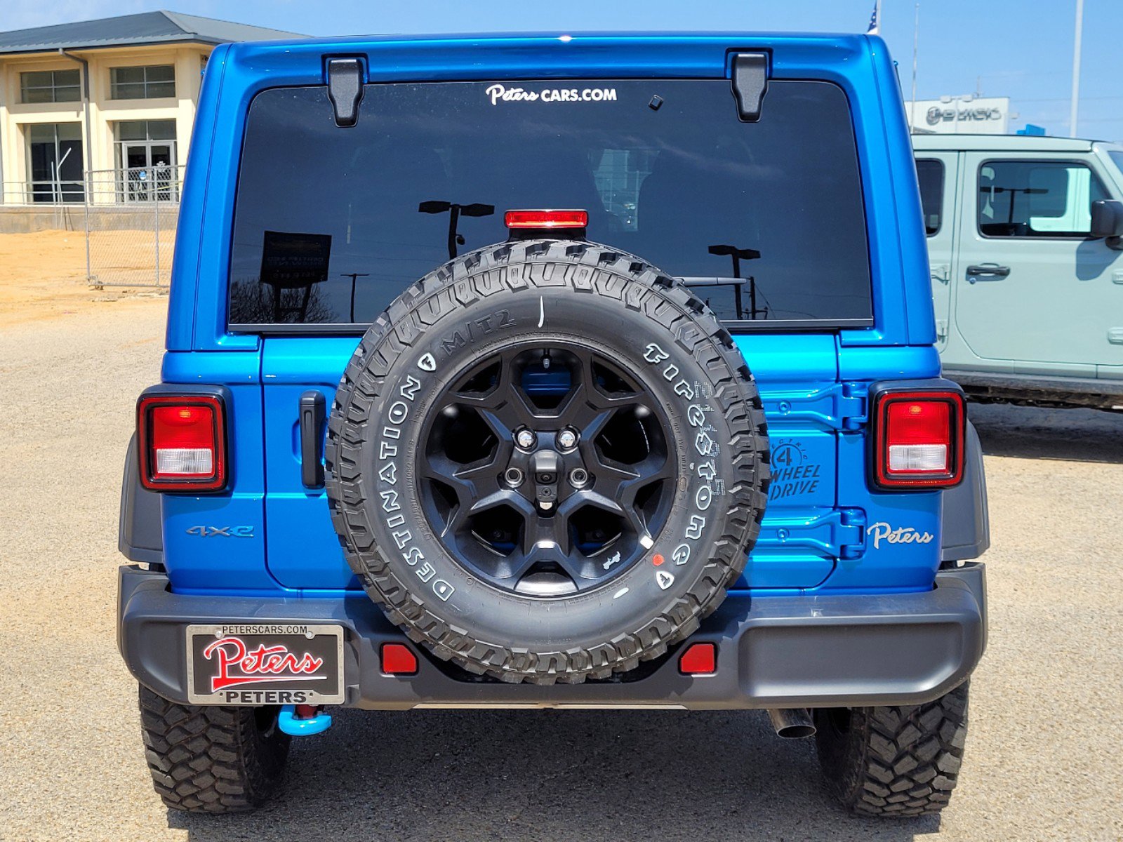 New 2023 Jeep Wrangler Unlimited w/ Sun & Screen Package image 4