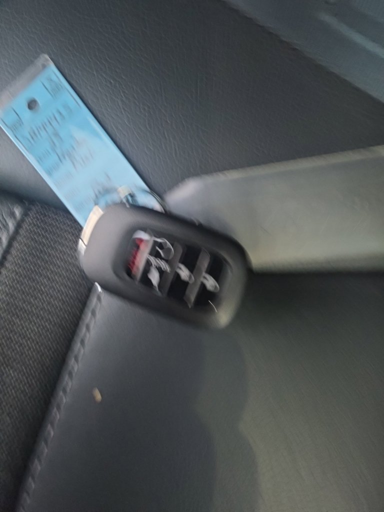 Used 2025 Honda Pilot Touring image 35