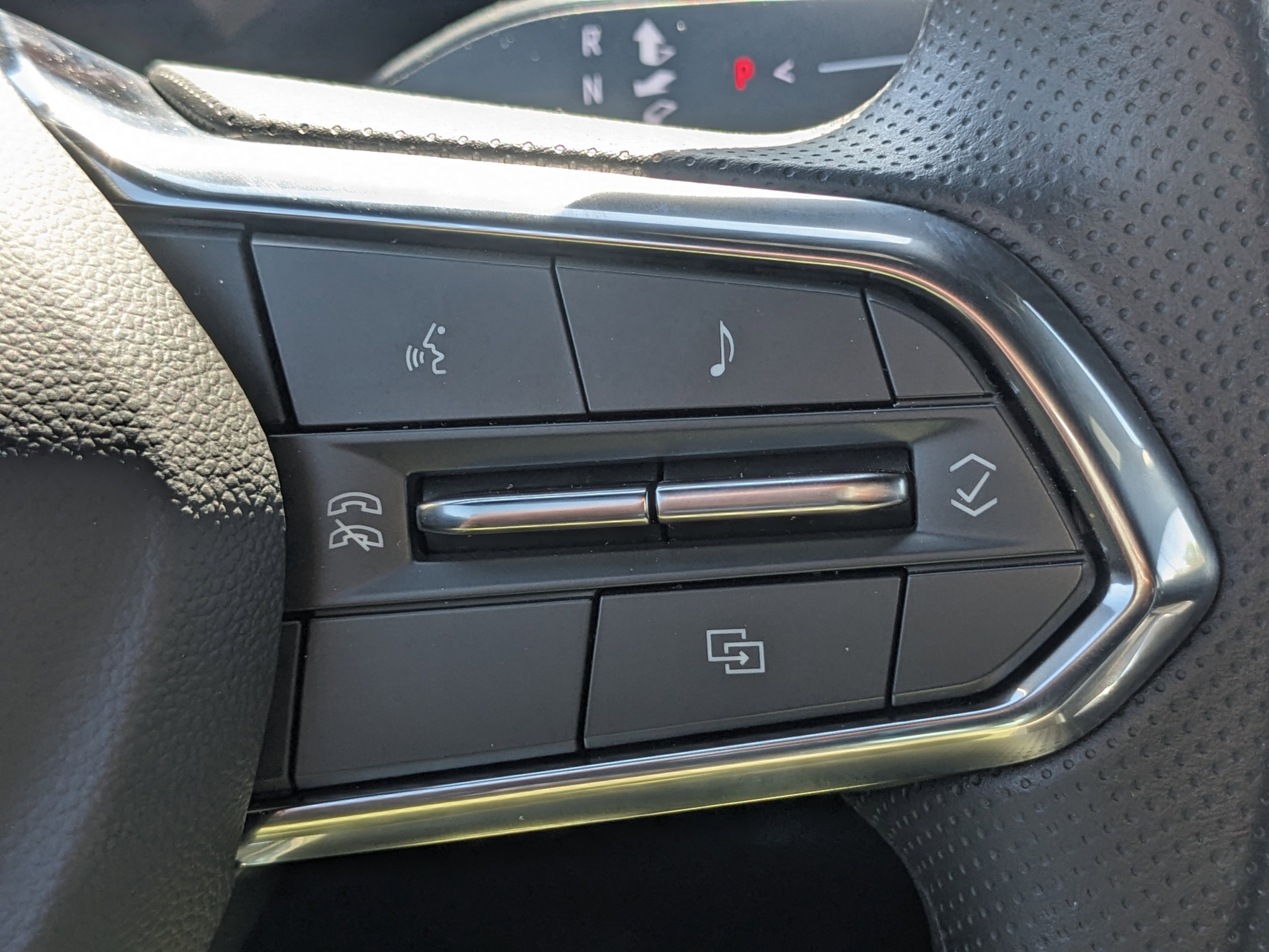 New 2025 Chevrolet Blazer EV LT w/ Midnight/Sport Edition image 26