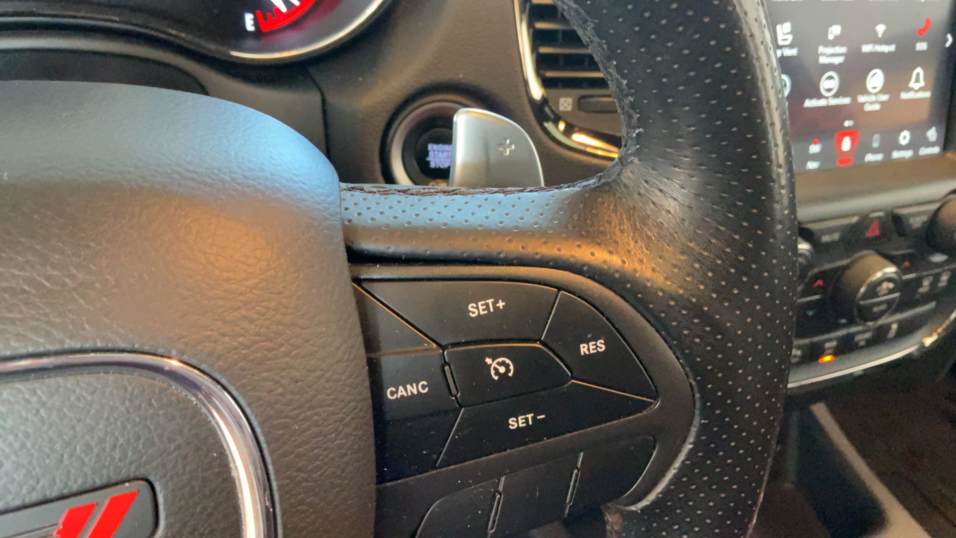 Used 2020 Dodge Durango R/T w/ Blacktop Package AWD/4WD image 14