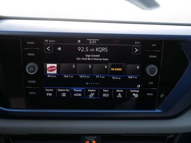 Used 2023 Volkswagen Taos SE image 28