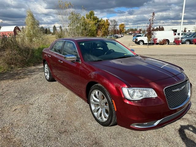Used 2018 Chrysler 300 Limited image 4