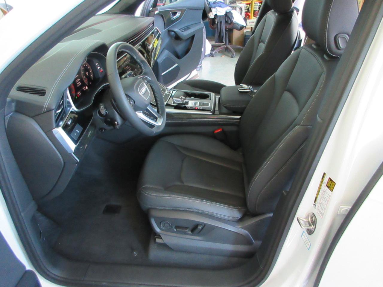 Used 2025 Audi Q7 3.0T Premium Plus w/ Premium Plus Package AWD/4WD image 7