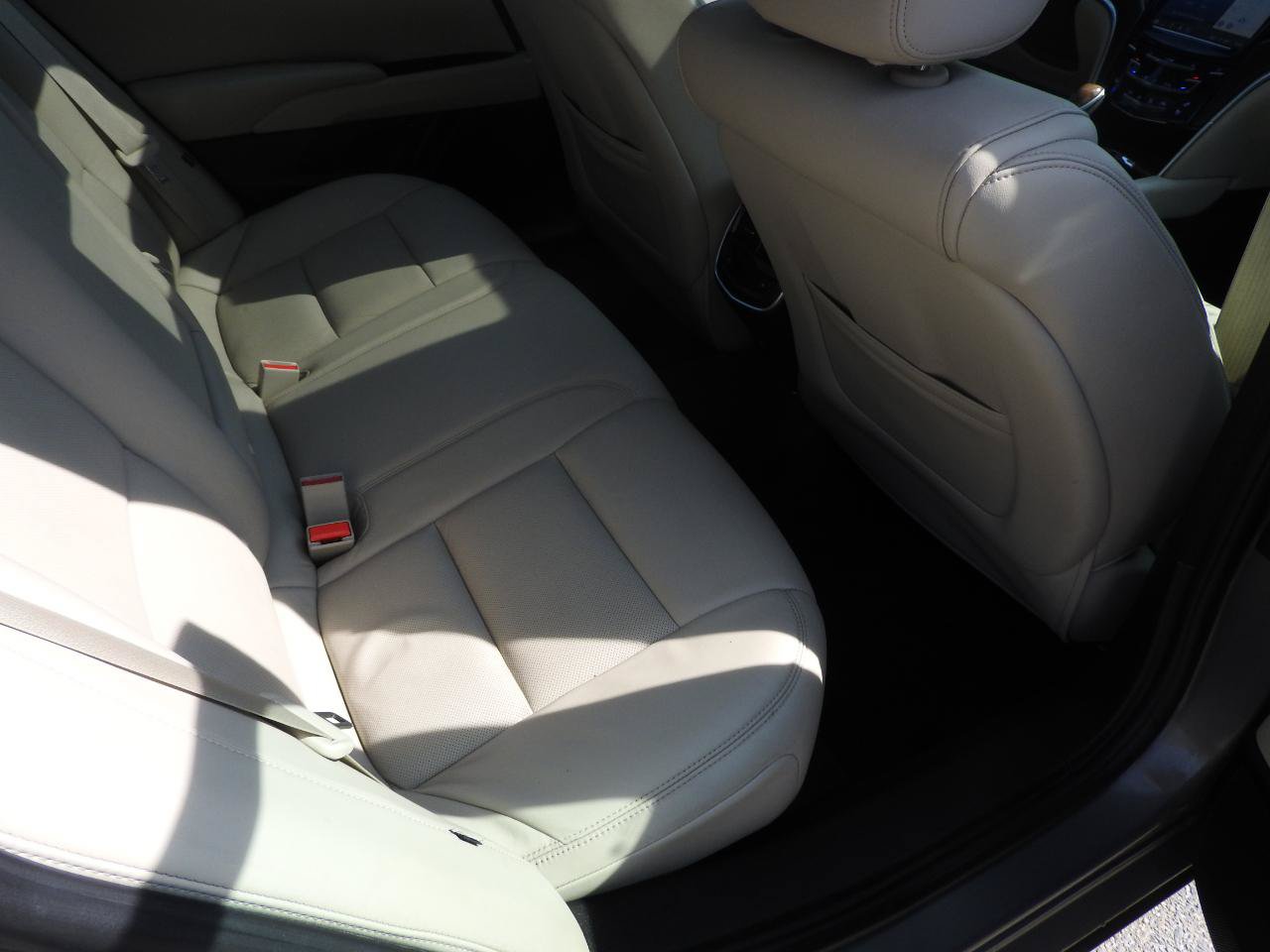 Used 2018 Cadillac XTS Luxury w/ Driver Awareness Package AWD/4WD image 8