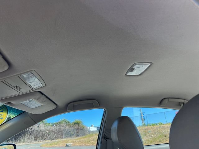 Used 2010 Toyota Camry LE FWD image 25