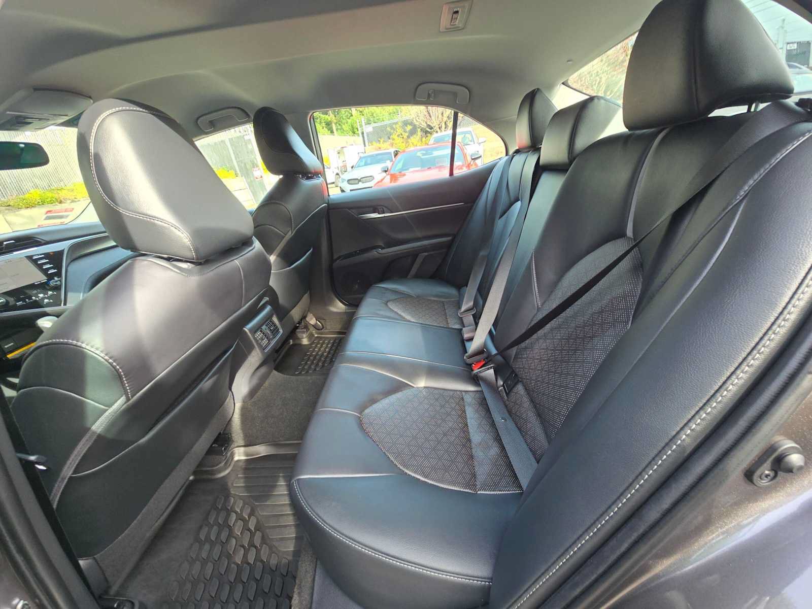 Used 2020 Toyota Camry XSE FWD image 16